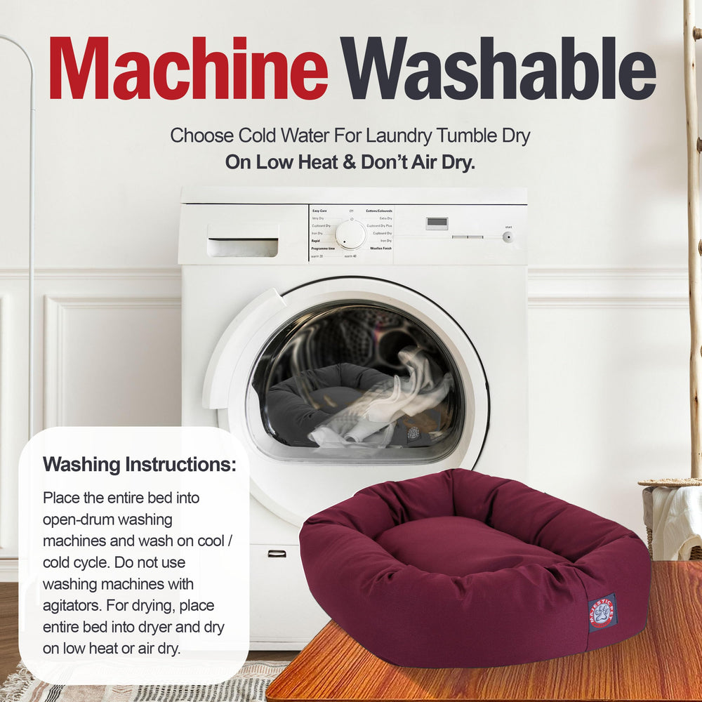 Housse lavable en machine Majestic Pet, entretien rapide et sans effort.