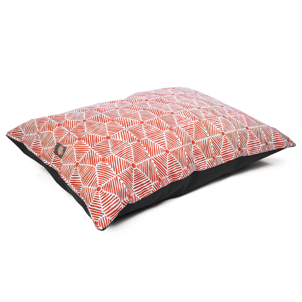 Lit chien Majestic Pet rectangle grande taille, confort premium pour les siestes profondes.