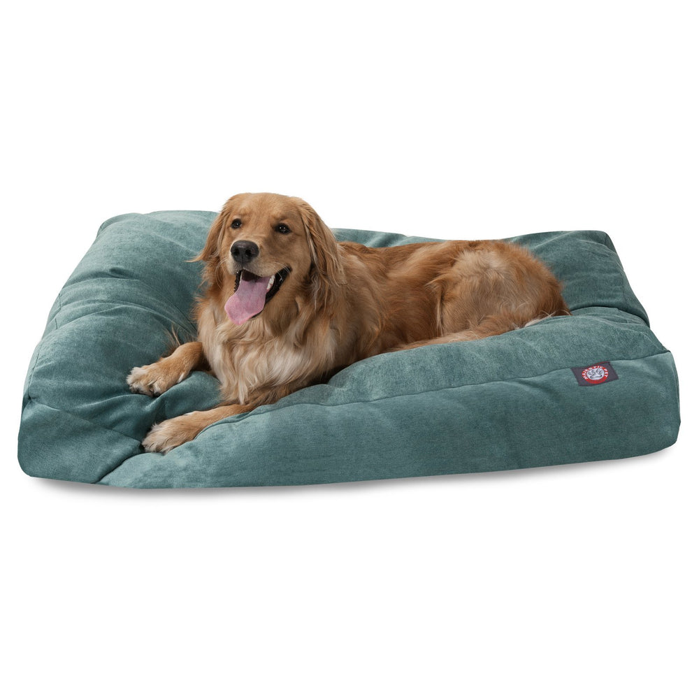 Coussin epaisseur offrant une assise stable.