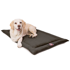 Majestic Pet Villa - couverture du tapis pour caisse offrant une protection solaire.