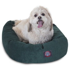 Majestic Pet lit bagel rond velours marine, douceur parfaite pour les siestes.