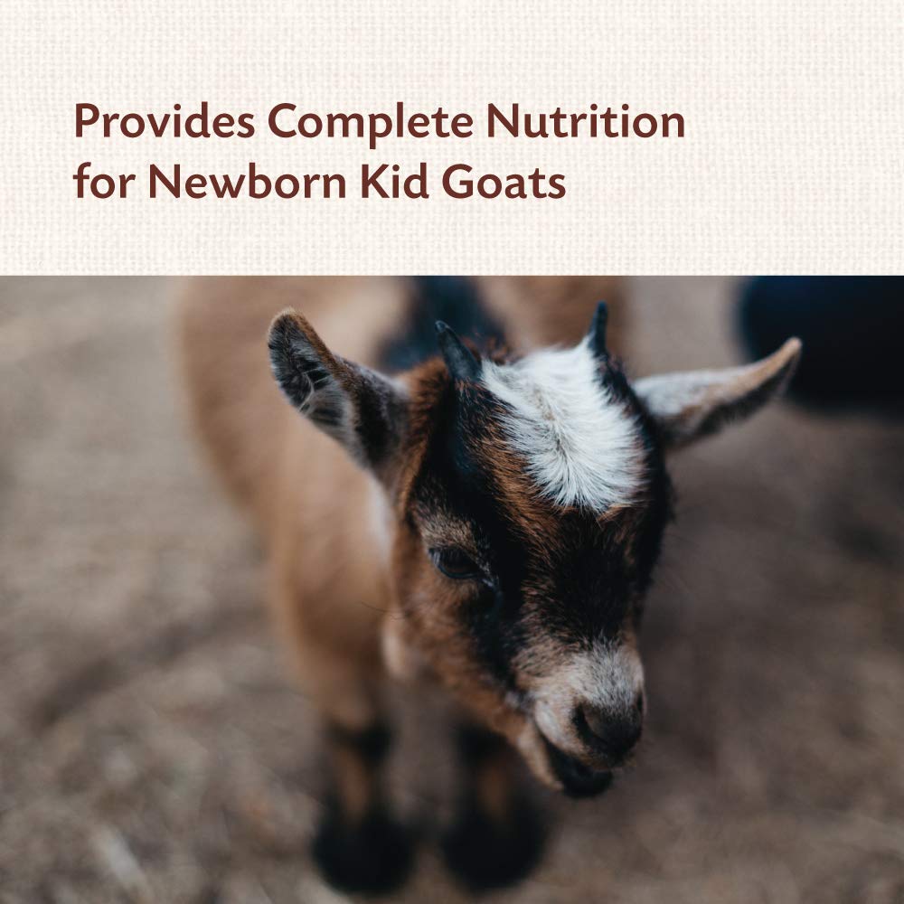 Manna Pro Colostrum, vitamines et minéraux sur l'emballage.