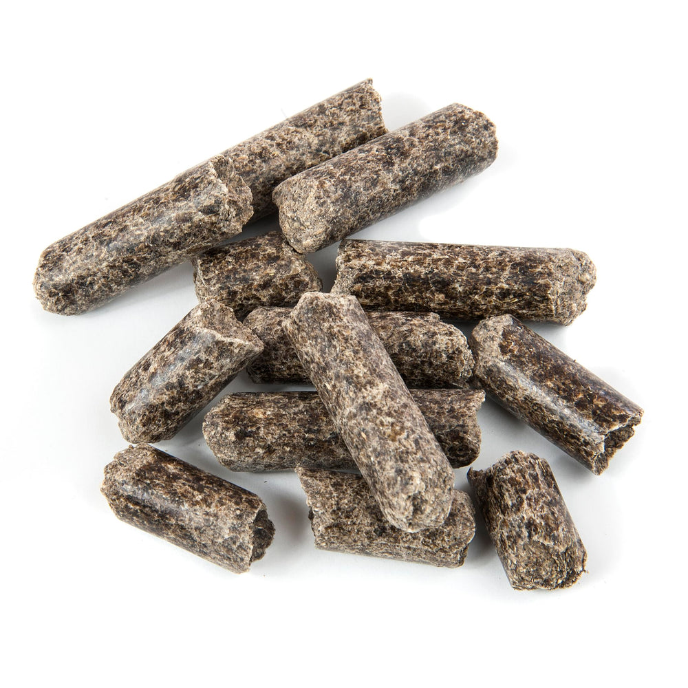 Manna Pro NutriGood Snax composés d'ingrédients naturels, adaptés aux équins sensibles.
