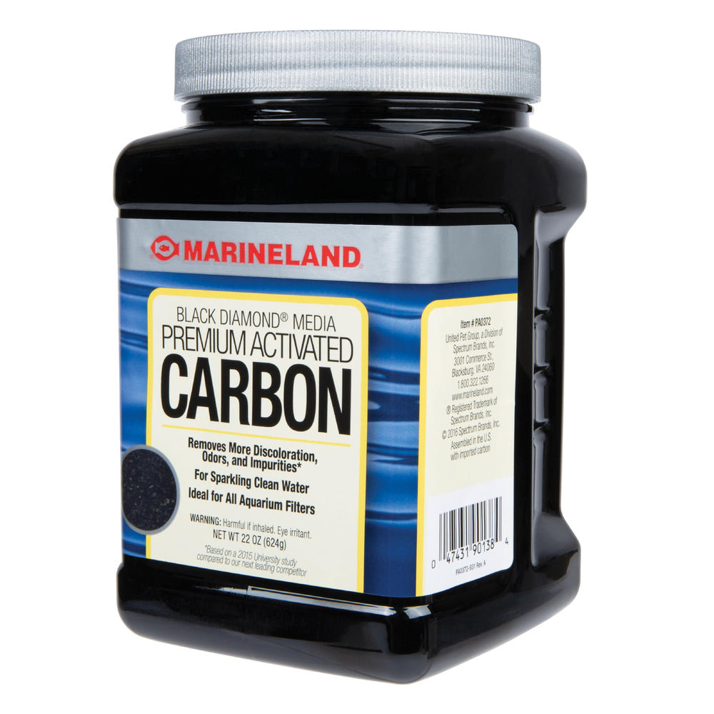 Marineland Diamant Noir, bouteille 22oz, eau claire et sans odeurs.