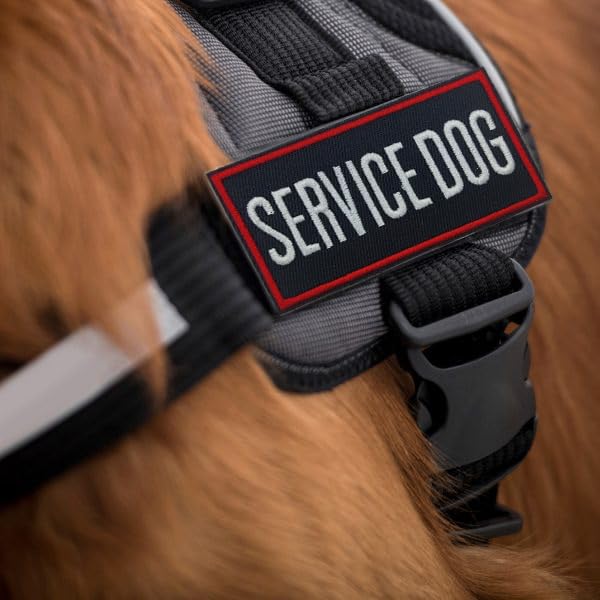 Patch MBOTIROSA en polyester résistant, conçu pour l'extérieur et l'usure quotidienne.