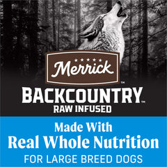 Morceaux crus lyophilisés mélangés aux croquettes Merrick Backcountry grande race