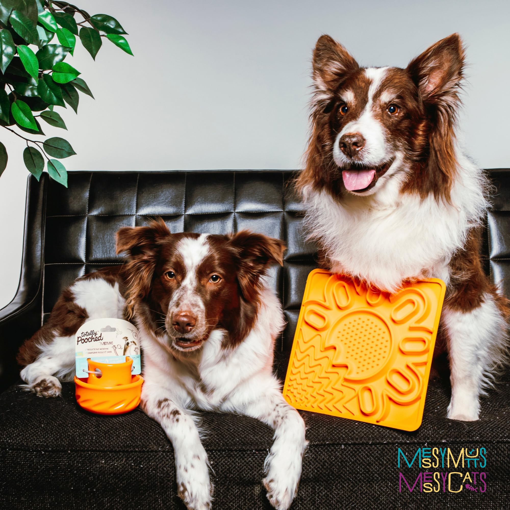 Messy Mutts Tapis Lick silicone lavage orange – lavable au lave vaisselle ou a la main.