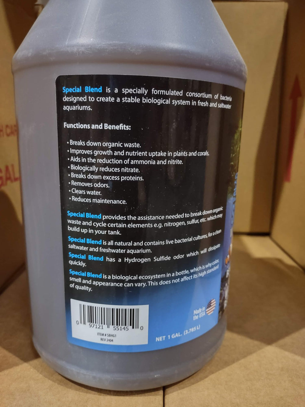 MICROBE-LIFT Special Blend – versement dans l’eau pour eau plus claire.