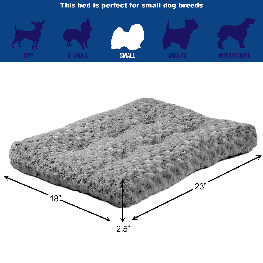 Détails du lit QuietTime avec base anti-dérapante pour sols lisses.