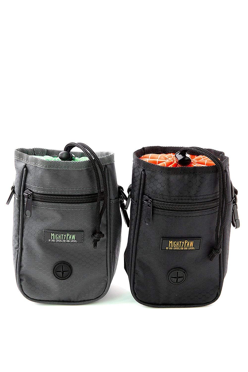 Mighty Paw sacs ramassage inclus, solution pratique pour les balades propres.