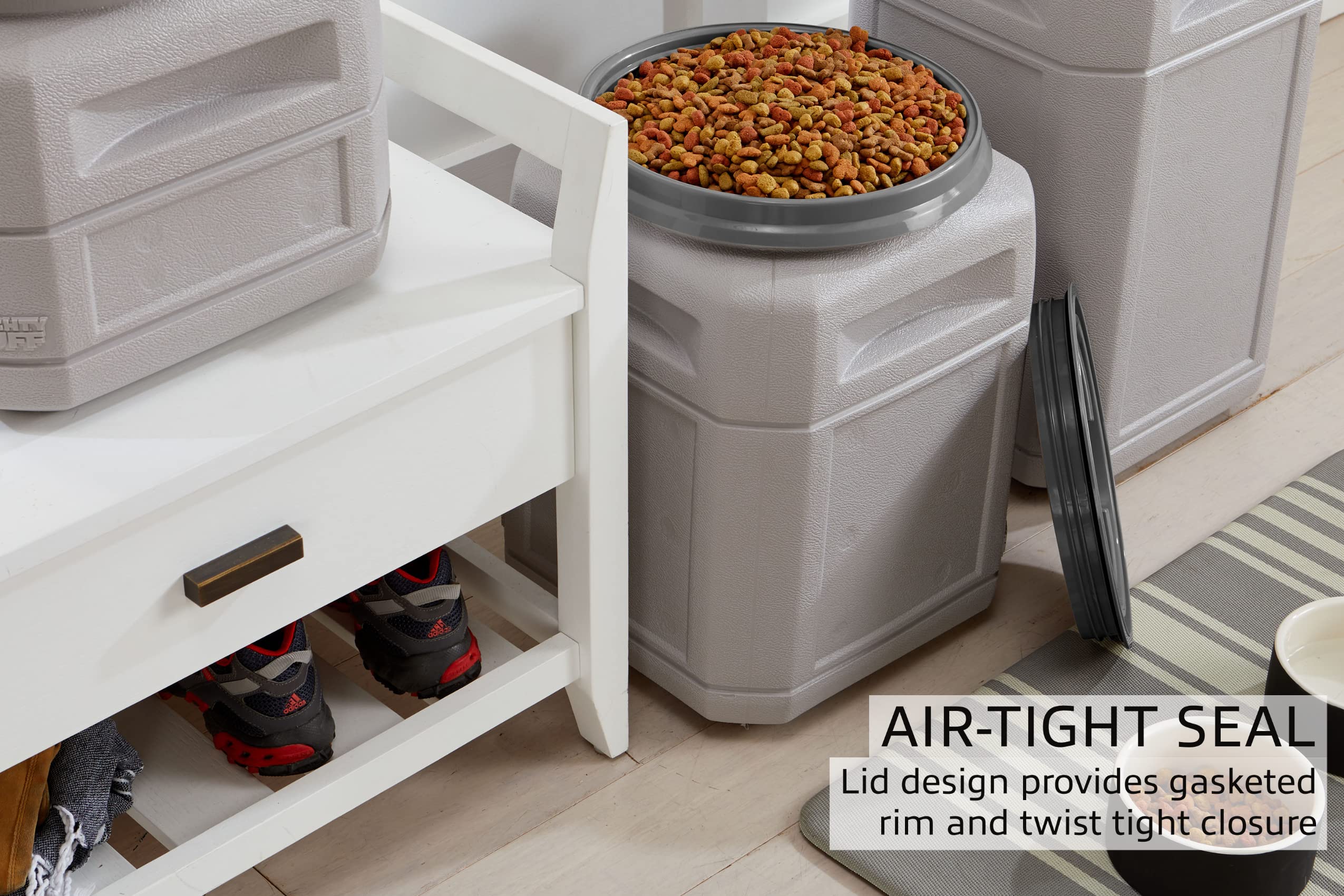 Mighty Tuff plastique sans BPA assure un stockage alimentaire sûr.