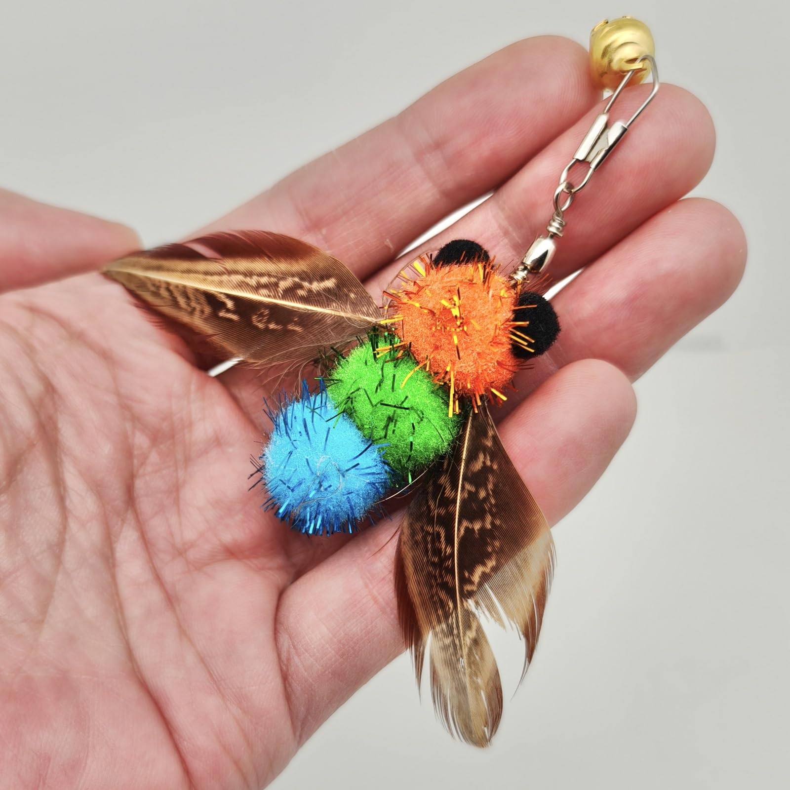 Miwoowim insectes-plumes realistes, accessoires durables pour l’amusement prolongé.