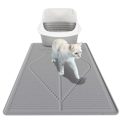 Le tapis Mofason pour litiere chat gris capte les grains et protege le sol.
