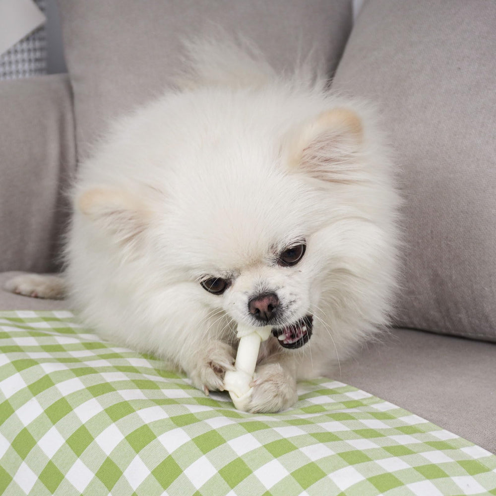 MON2SUN friandise naturelle rawhide noué, sans colorants artificiels pour chiens de petite taille.