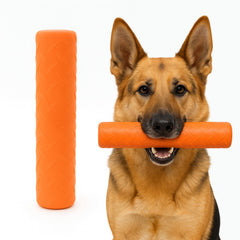 Monster K9 bâton à mâcher indestructible avec noyau solide pour chiens robustes.