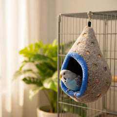 MuYaoPet nid-hamac-oiseau-gris-tissu-polaire-doux: matière agréable et chaude.