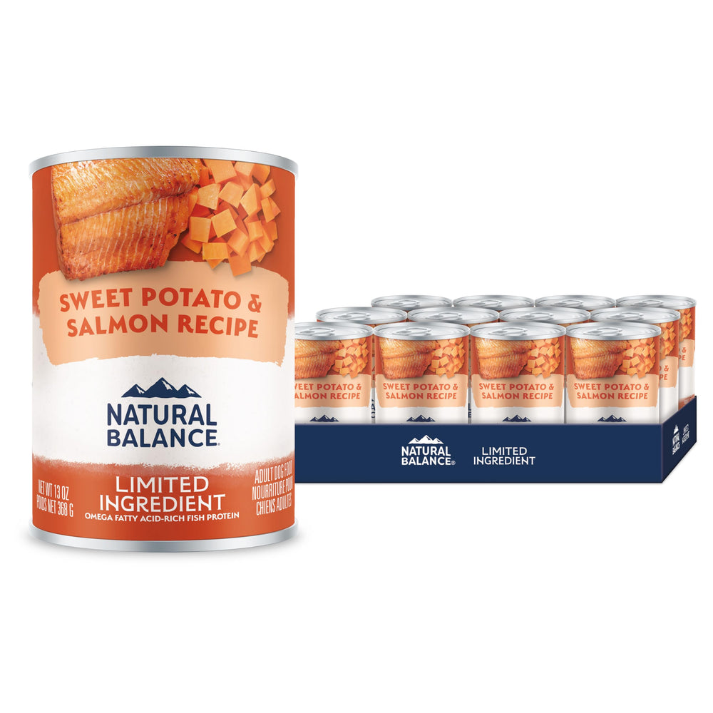 Natural Balance présente une alimentation humide limitée saumon et patate douce en boîte, idéale pour la digestion.