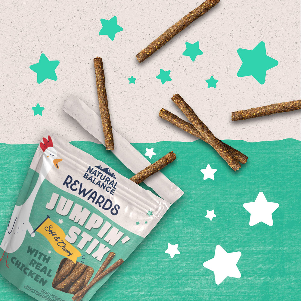 Natural Balance Jumpin' Stix – protéines de poulet et fibres de patates douces.