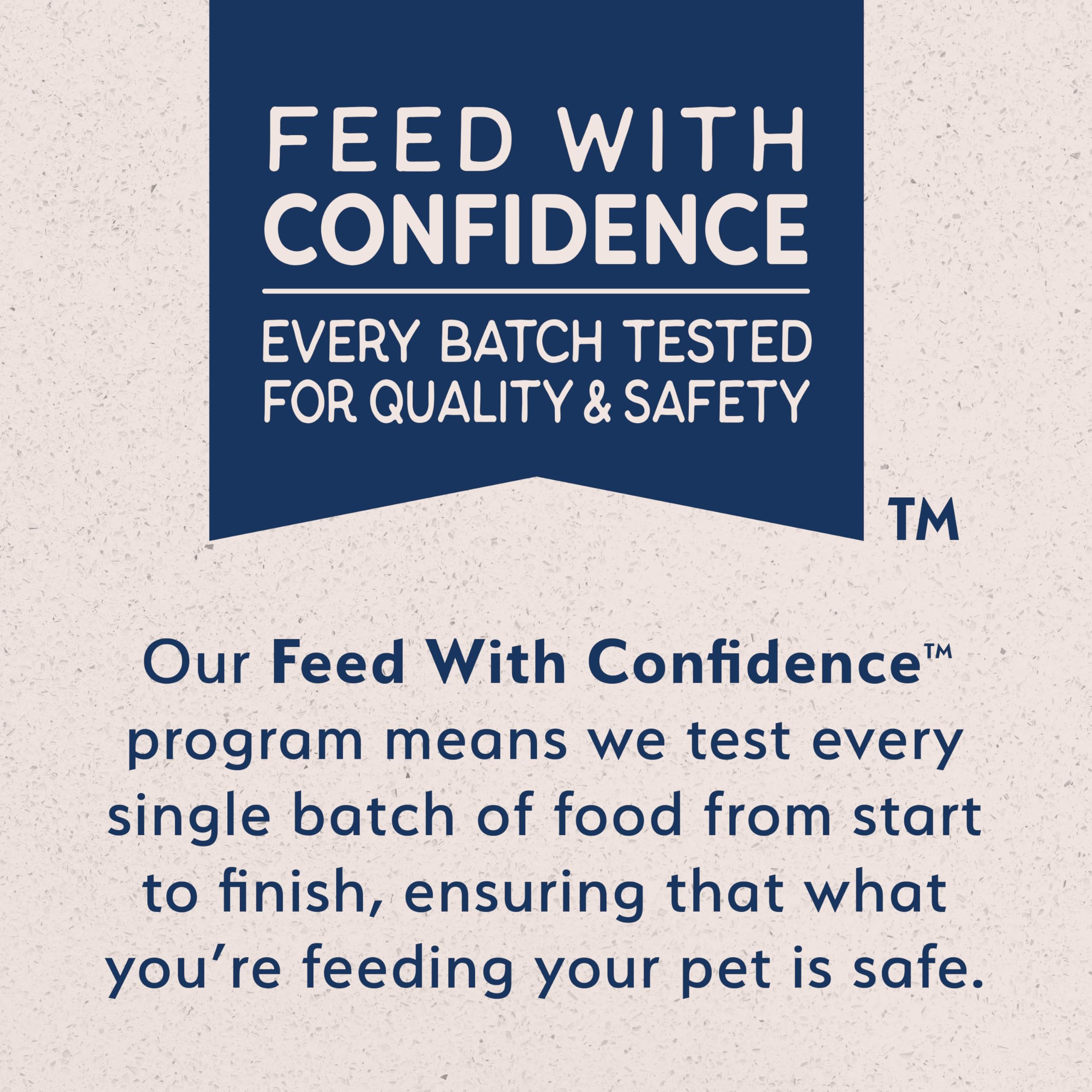 Bol de chien avec conserve Natural Balance canard et pomme de terre, portion pratique.