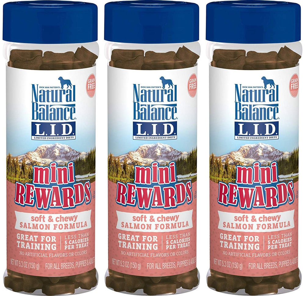 Natural Balance Mini Rewards saumon — emballage visible, récompense légère pour l'entraînement.