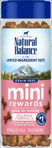 Natural Balance Mini Rewards saumon, texture moelleuse, idéal pour des friandises quotidiennes.