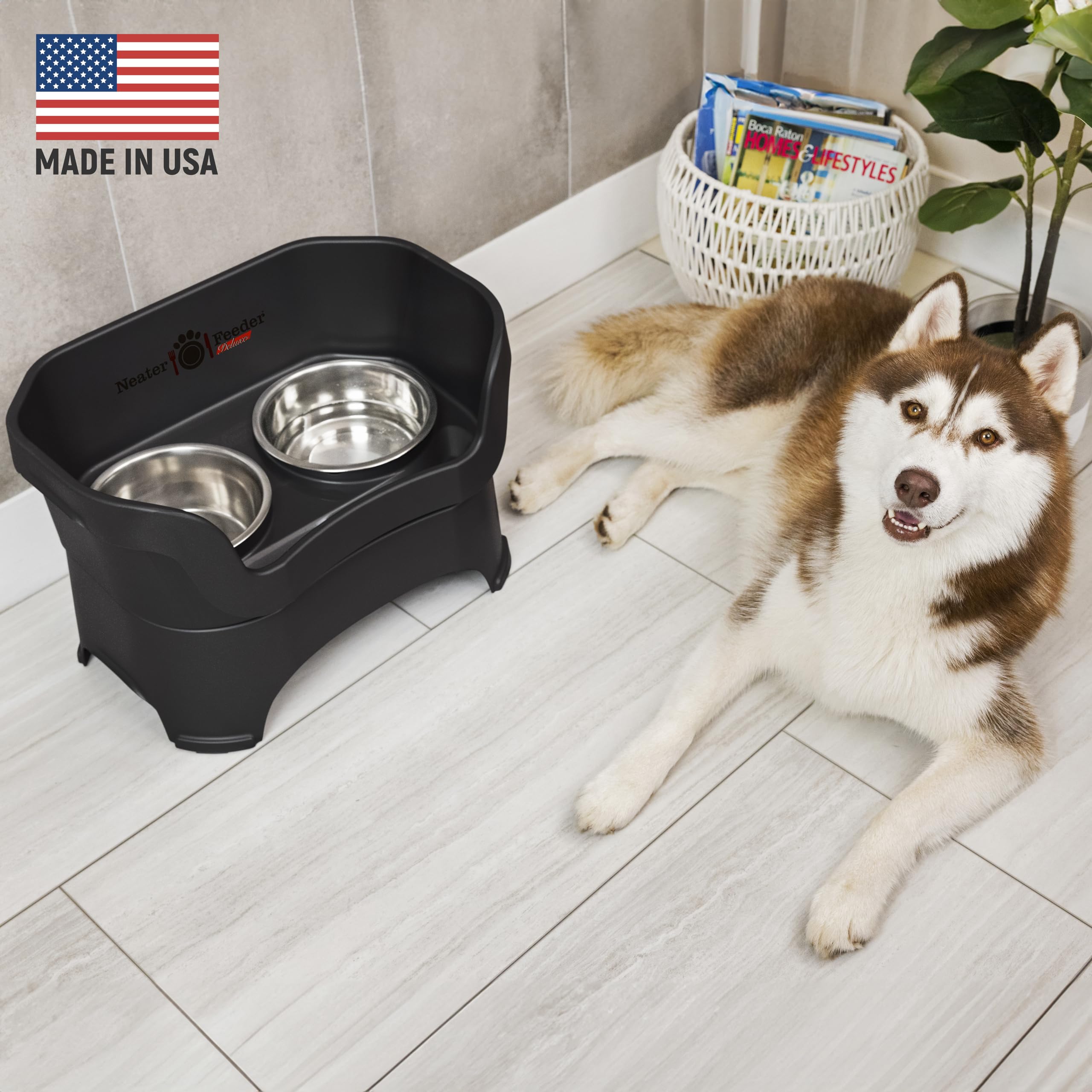 Neater Feeder Deluxe – plateau anti-spill garantissant un sol propre pendant les repas.