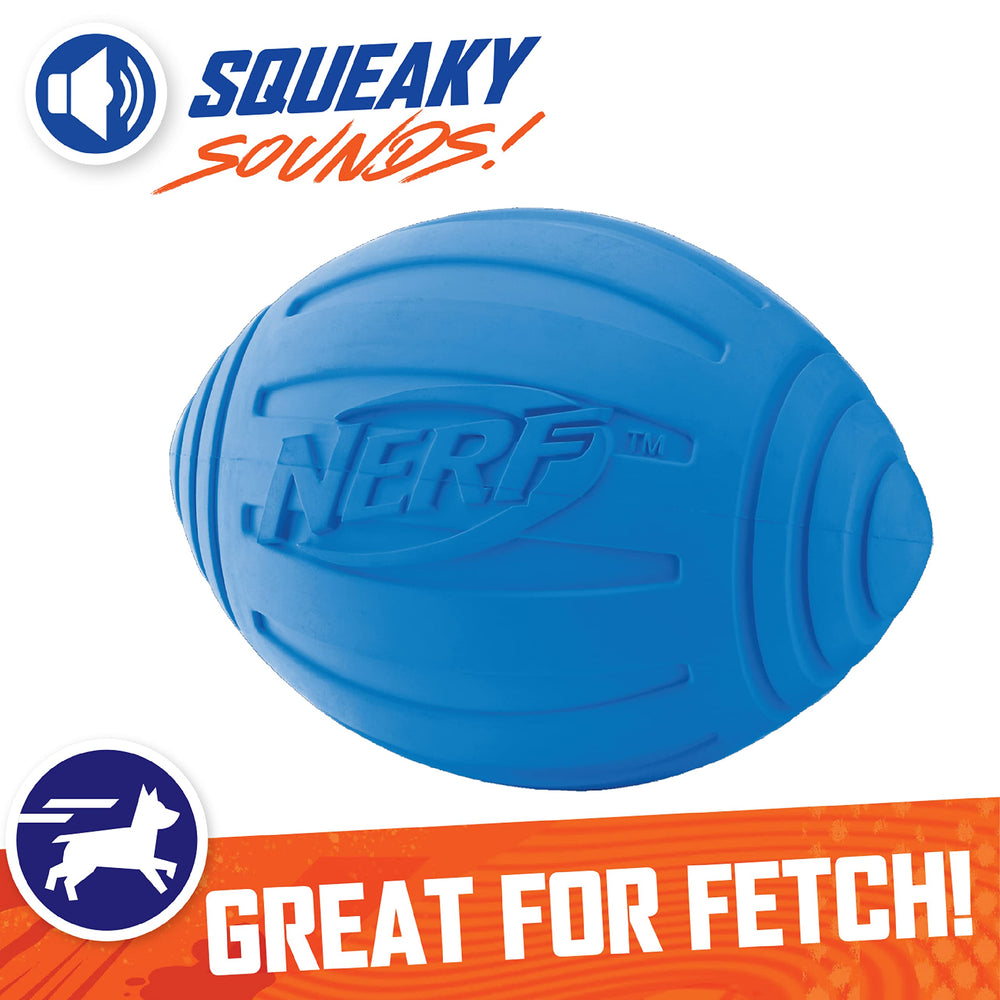 Football Nerf rugueux durable, résistant aux intempéries pour le jeu extérieur.