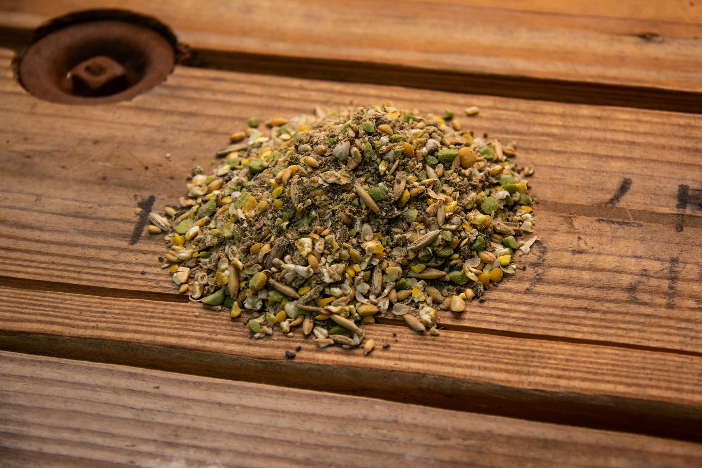 New Country Organics Classic Layer – probiotiques et kelp pour une digestion saine des poules.
