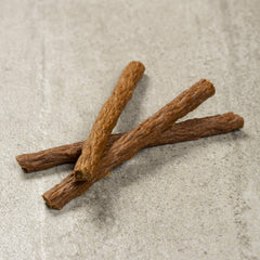 Newman's Own sticks poulet — sachet refermable pour conserver la fraîcheur entre les récompenses.