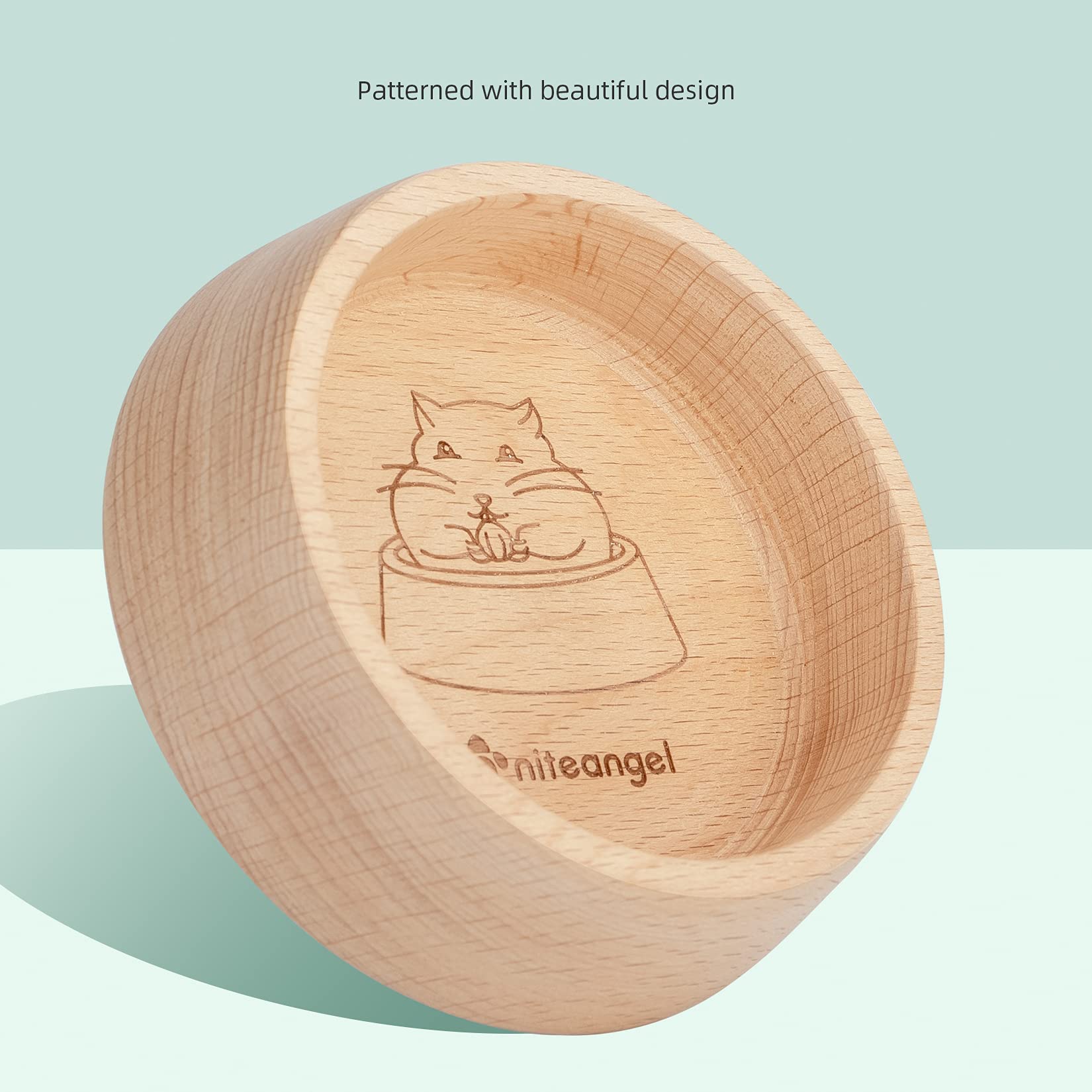 Motif Hammy mis en valeur par le bol en bois Niteangel.