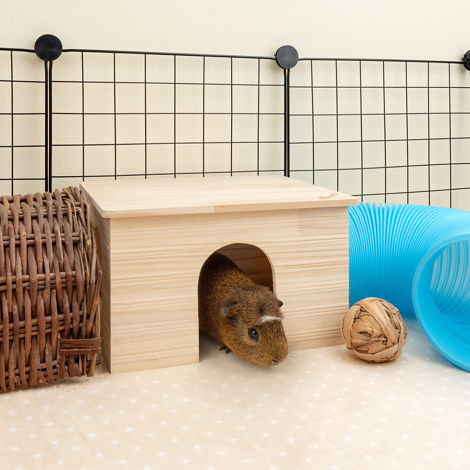 Niteangel refuge bois petits animaux, structure robuste pour sécurité et confort