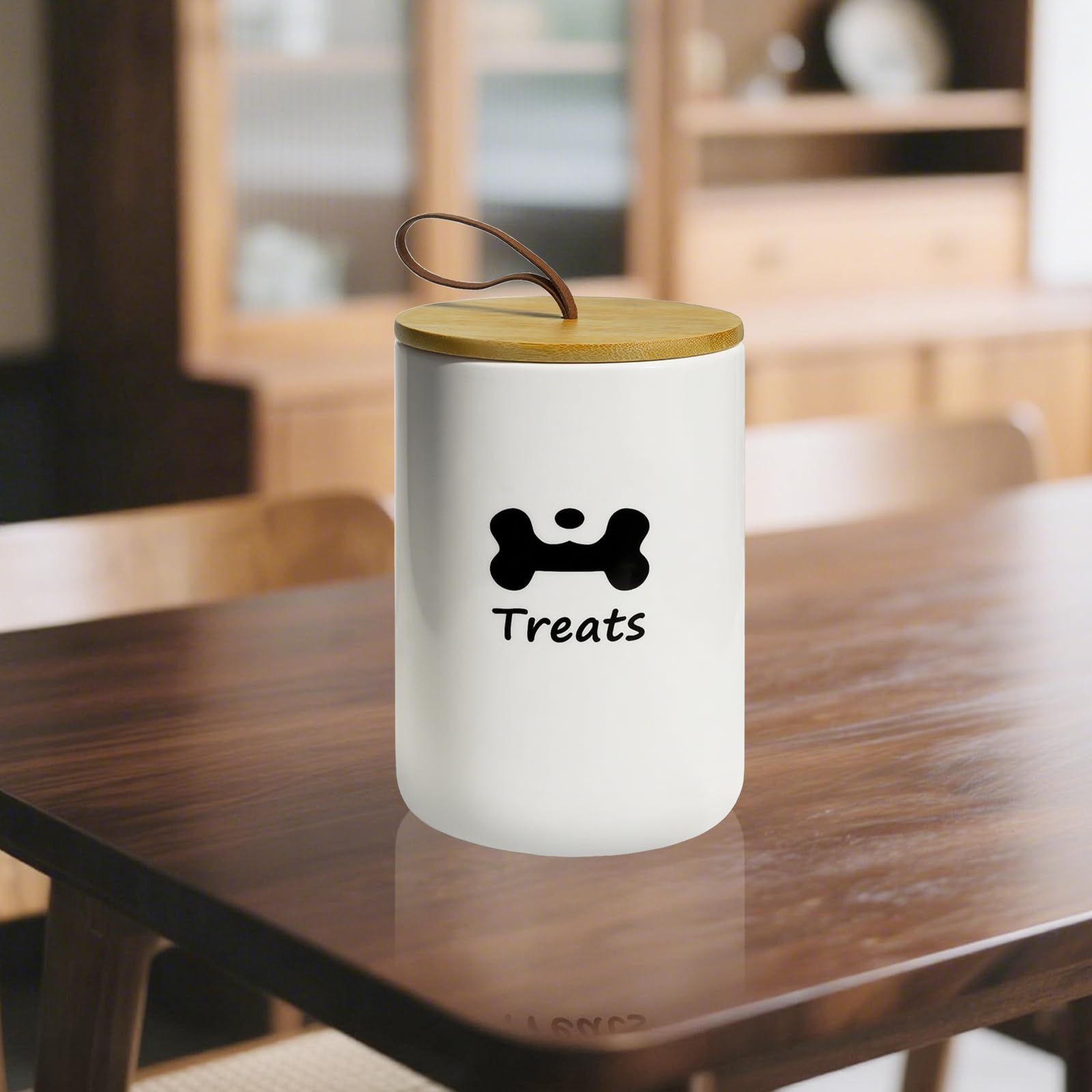 Capacité plus de 8 tasses pour divers snacks.