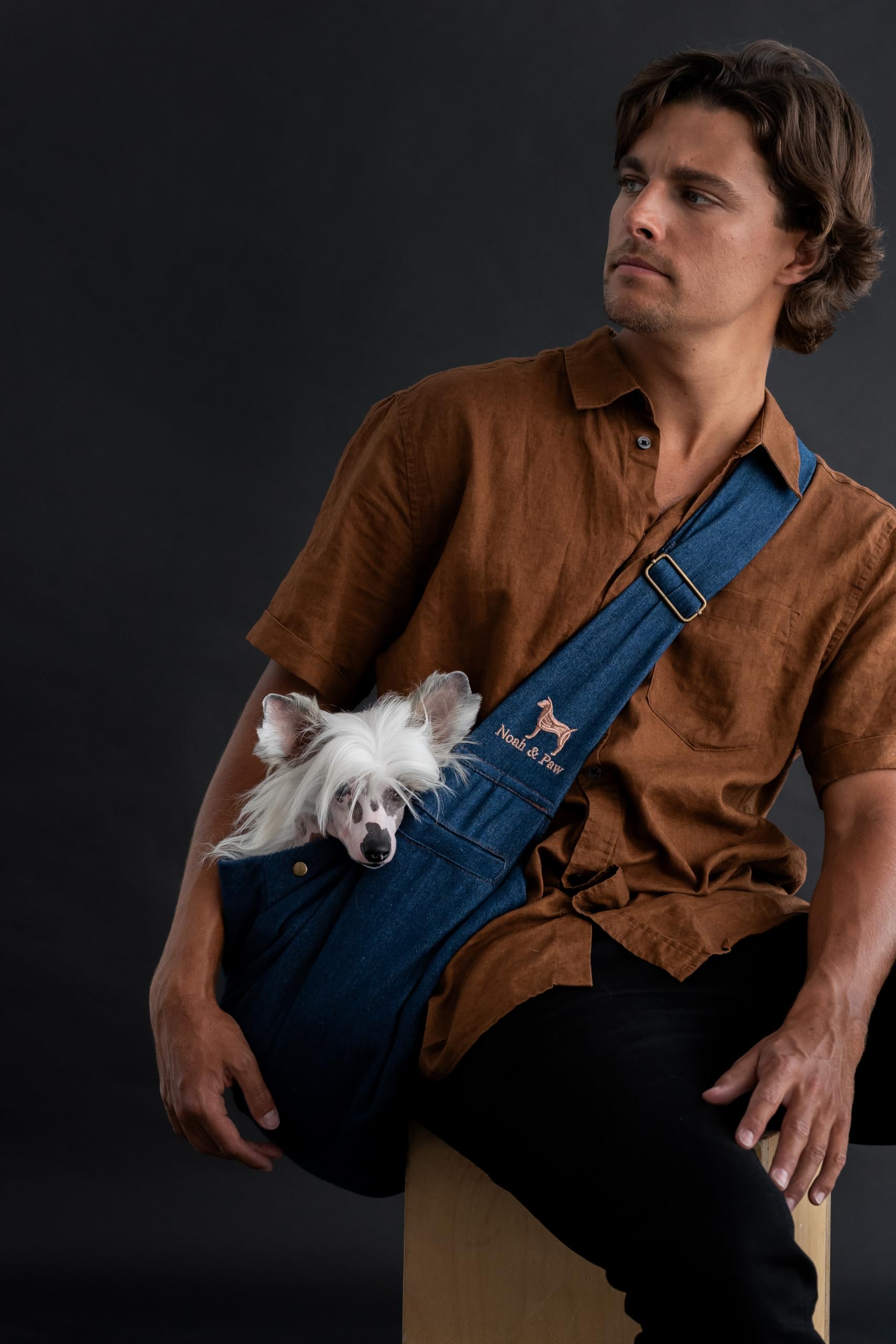 Noah & Paw bandoulière réglable pour un ajustement personnalisé et confortable.