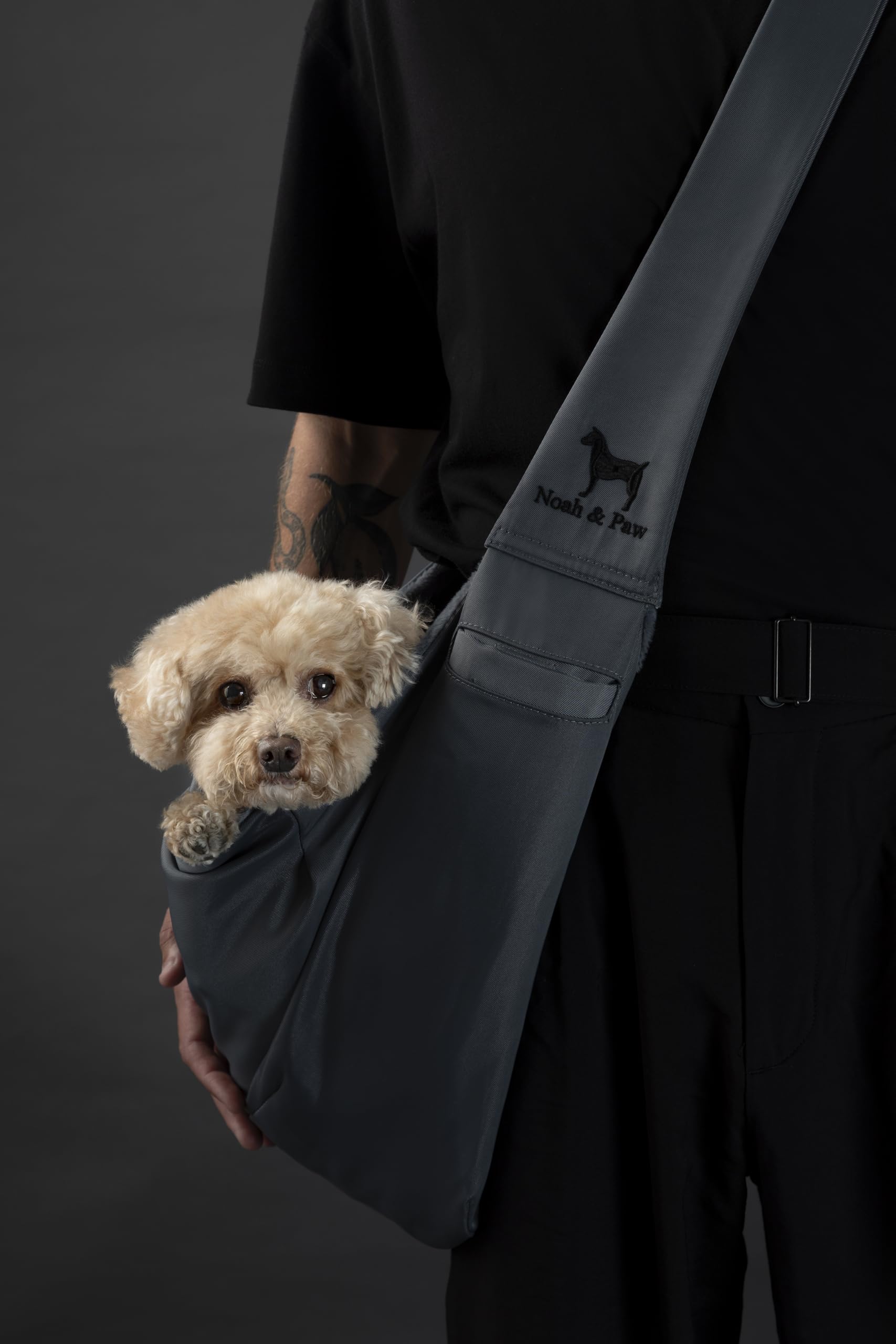 Porte-chien Noah & Paw en twill premium, doublure en fourrure douce