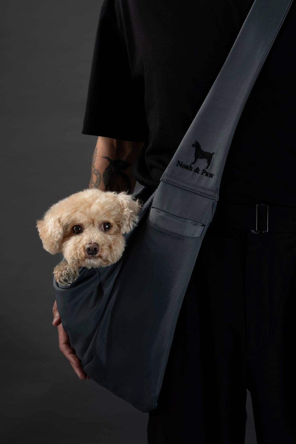 Porte-chien Noah & Paw en twill premium, doublure en fourrure douce