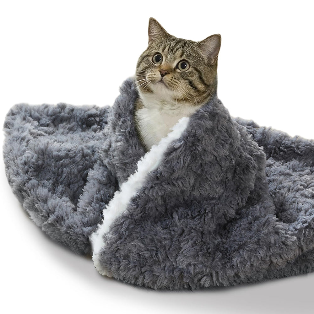 Couverture NODARKO pour chat avec épaisseur 460GSM offrant chaleur naturelle et confort.