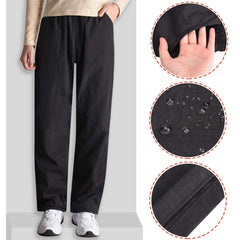 Pantalon Noverlife en nylon léger pour rester au sec et propre en service.