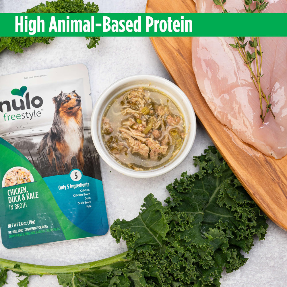 Nulo Freestyle assiette chien avec topping, repas plus varié.