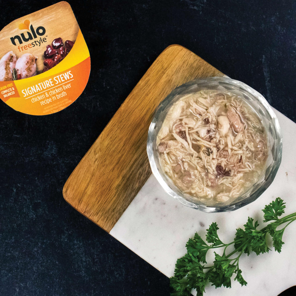 Nulo Freestyle Chat Stew: teneur élevée en humidité pour favoriser l'hydratation.