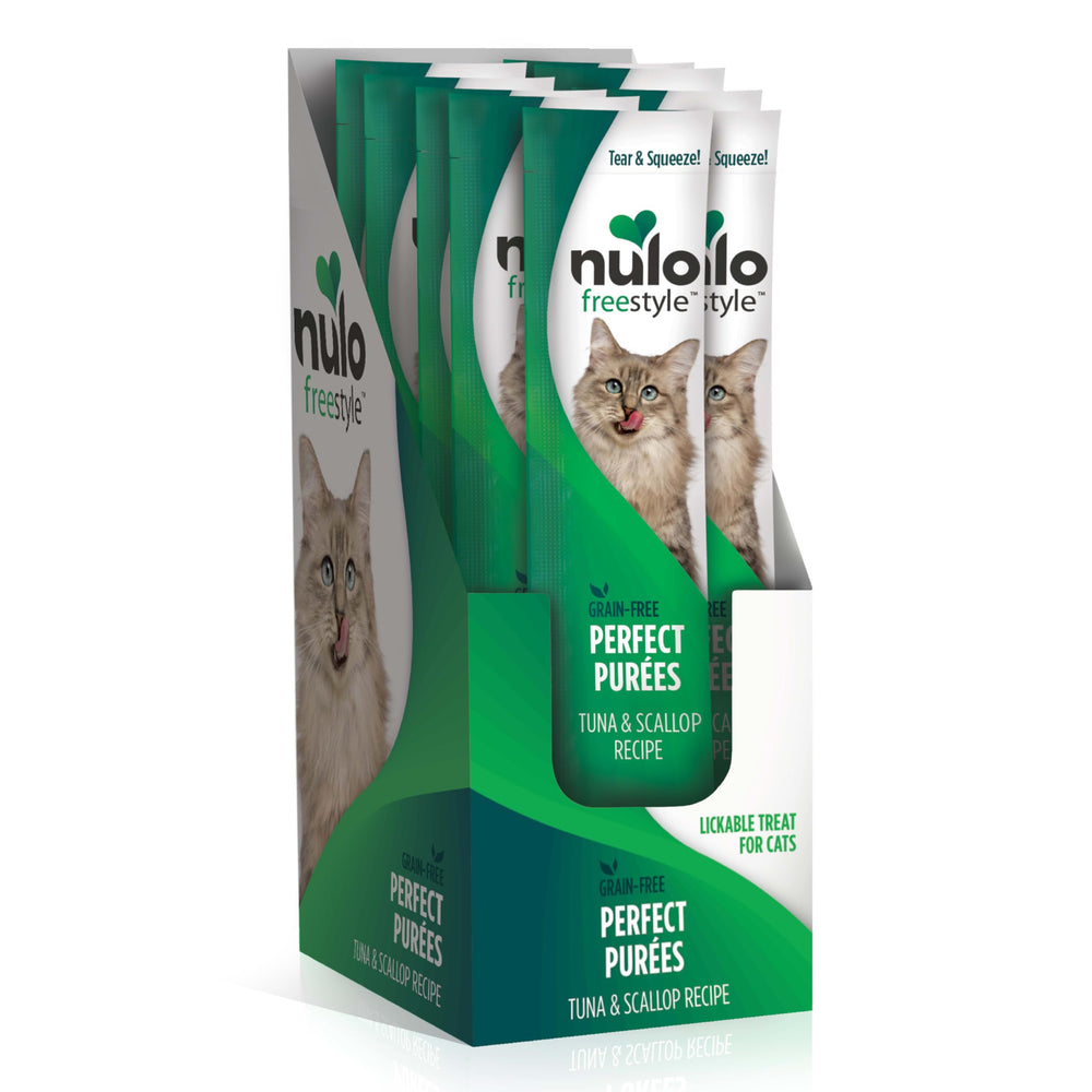 Purées Nulo Freestyle au thon et noix de Saint-Jacques en tubes, haute humidité pour l'hydratation quotidienne.