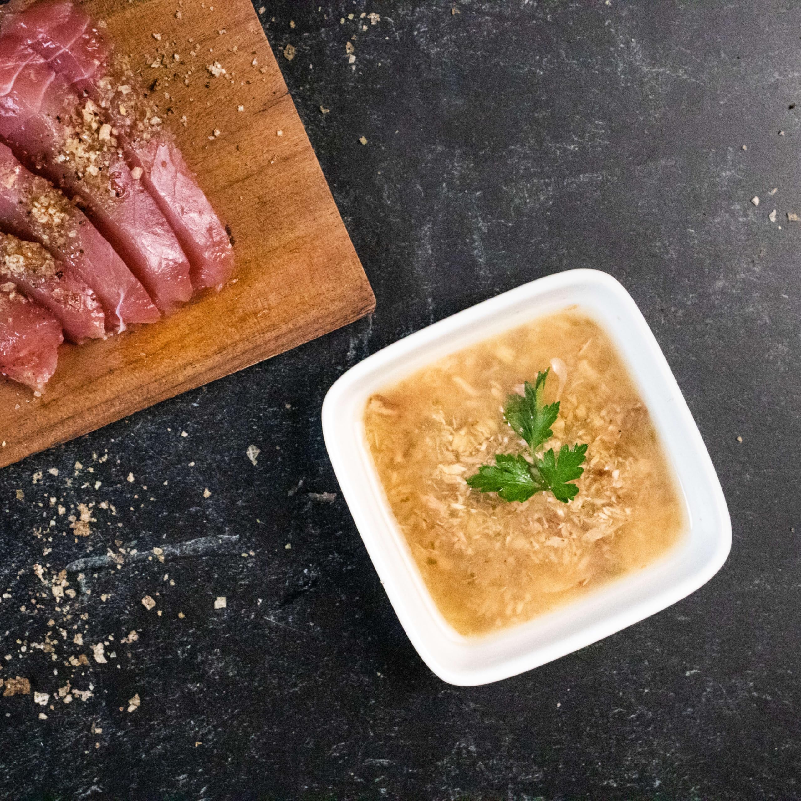 Nulo Freestyle bouillon chat sans additifs, sachet, repas simple et naturel.