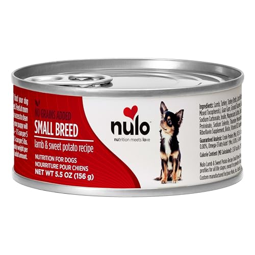 Nulo ingrédients agneau-patate-douce pour petit chien, profil nutritionnel adapté.