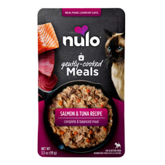 Repas humide Nulo saumon et thon en poche, pratique et prêt à servir.