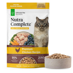 Nutra Complete par Ultimate Pet Nutrition : morceaux de poulet séché, idéal pour un repas riche en protéines.
