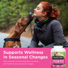 Nutri-Vet Allerg-Eze, ingrédients Omega-3 et quercétine visibles, soutien peau et pelage.
