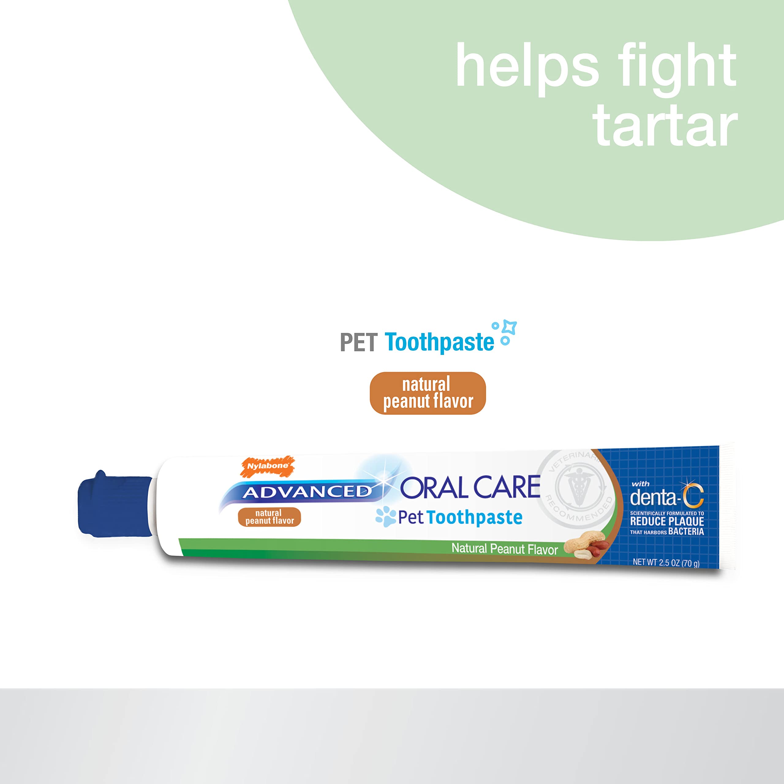 Tube de dentifrice naturel Nylabone au cacahuète prêt pour le brossage.