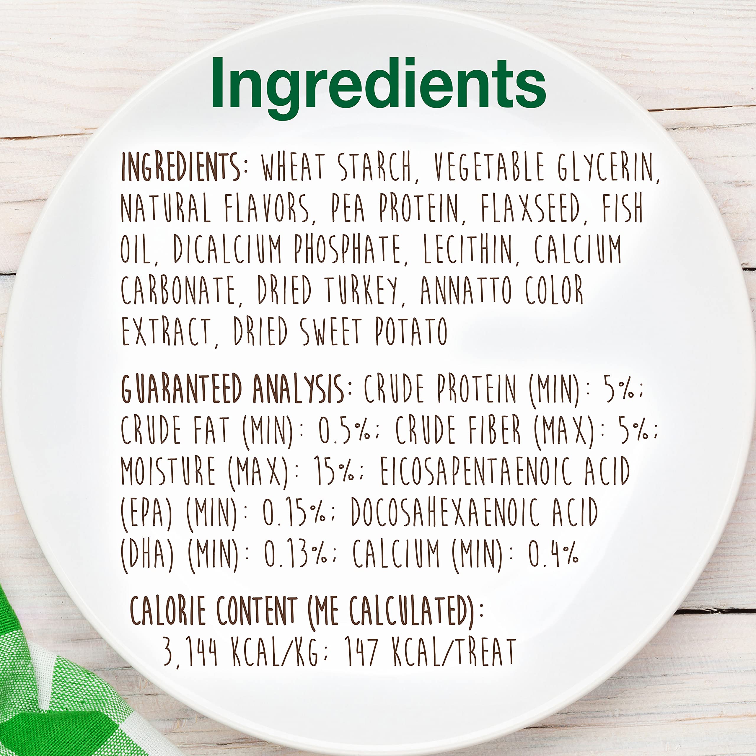 Nylabone Healthy Edibles bouchée saveur dinde et patate douce sur étagère.