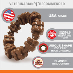 Nylabone saveur-melange irrésistible stimule le mâchage chez les chiens