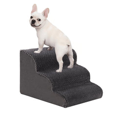 Oiilores escaliers chien sur canapé, accès facilité et confort.