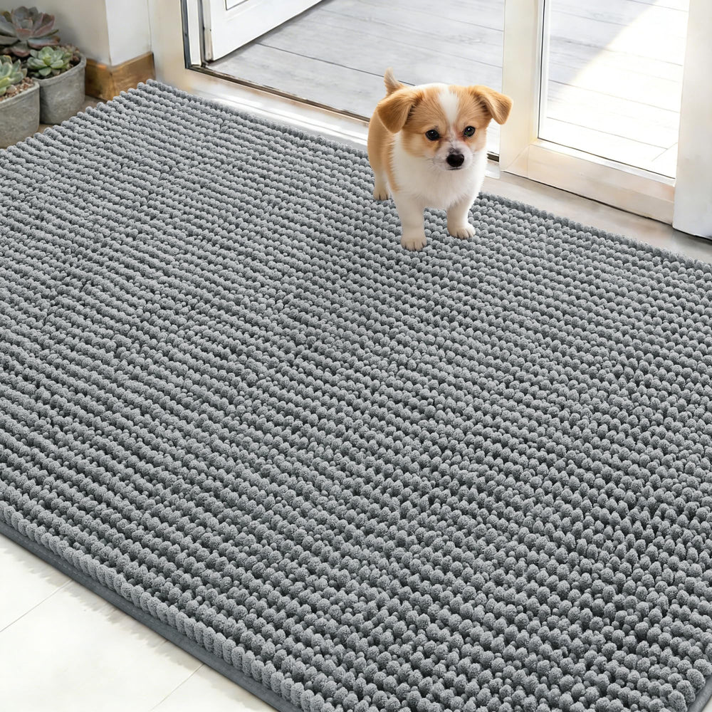 OLANLY tapis porte chiens chenille absorbante, capture l’humidité et protège vos sols.